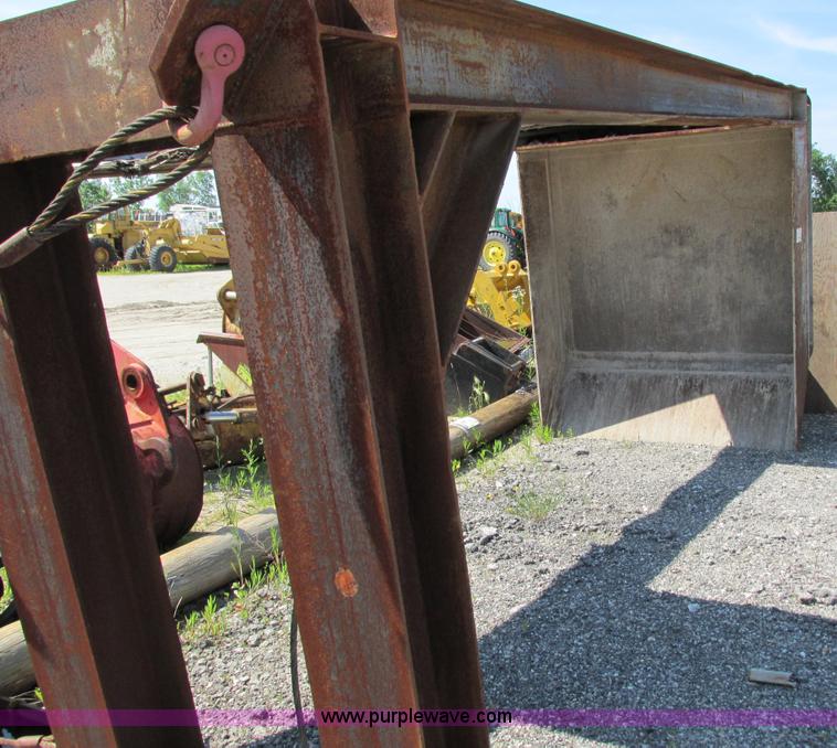 image for item G8667 Bridge demolition striping C