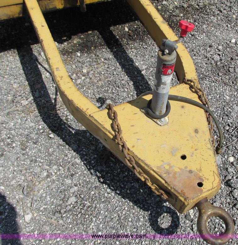 image for item G8668 LeRoi air compressor