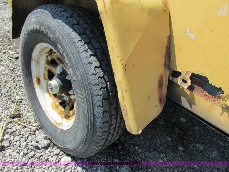 image for item G8668 LeRoi air compressor