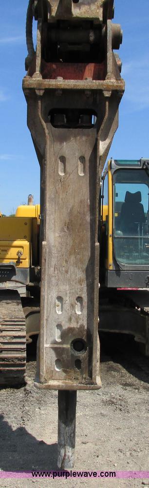 image for item G8671 NPK hydraulic breaker