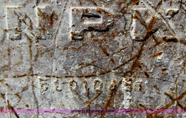 image for item G8671 NPK hydraulic breaker