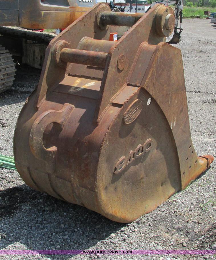 image for item G8673 Esco excavator bucket