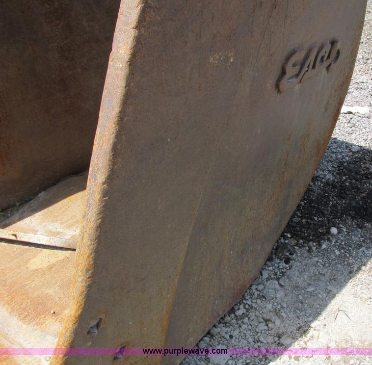 image for item G8673 Esco excavator bucket