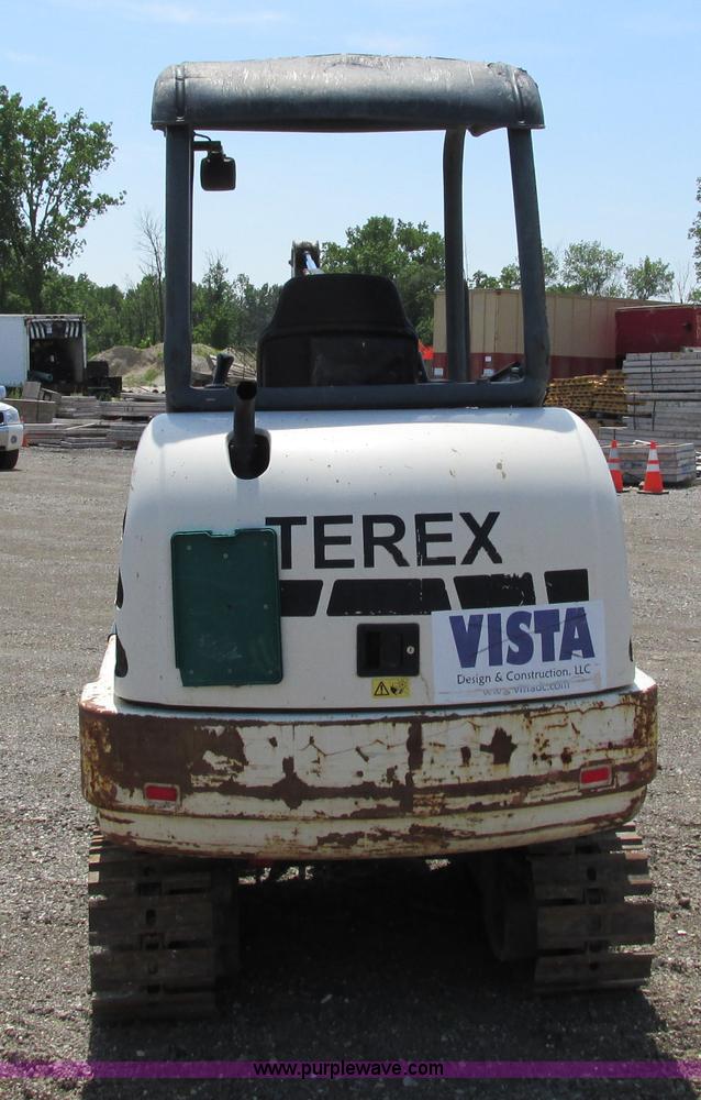 image for item G8674 2005 Terex HR14 mini excavator