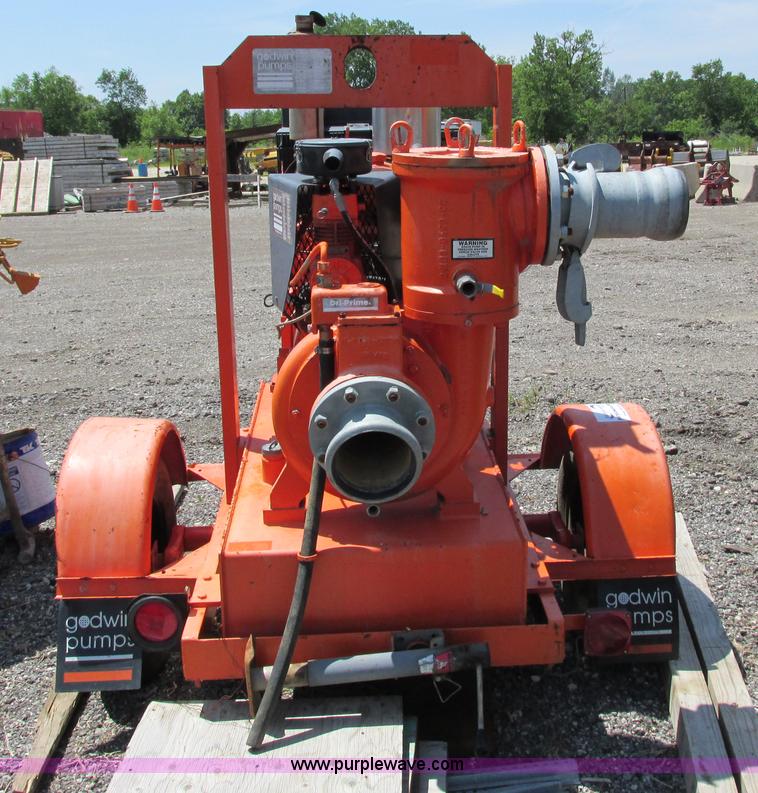 image for item G8675 2009 Goodwin 6" Dri-Prime water pump