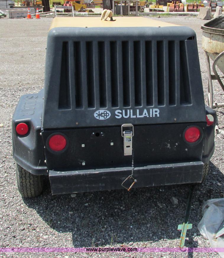 image for item G8676 Sullair 185CA air compressor