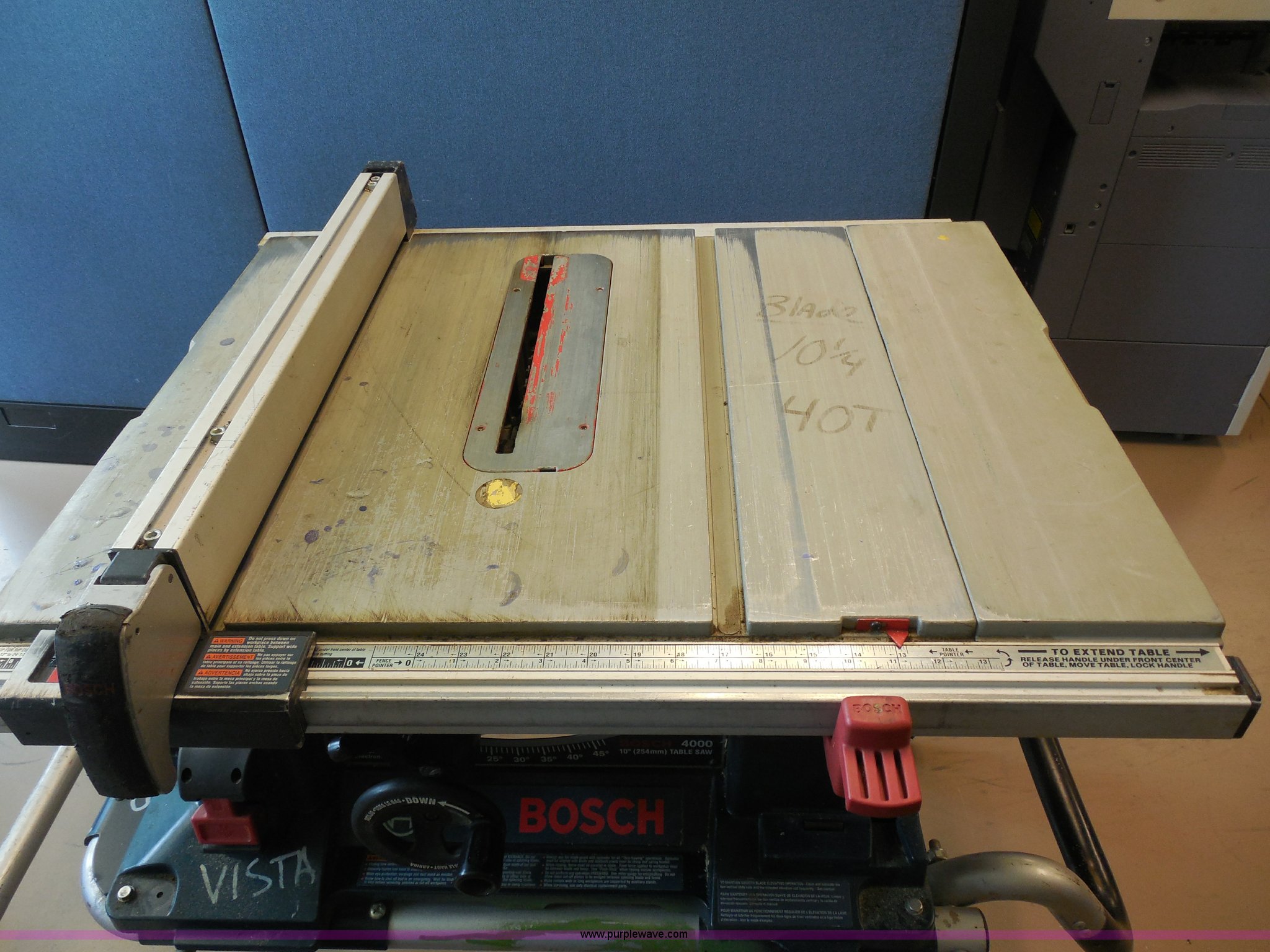 Bosch TS2000 table saw in New Berlin, WI Item G8645 sold Purple Wave