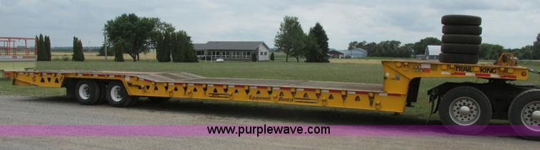 image for item A8638 2004 Trail King trailer