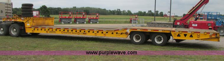 image for item A8638 2004 Trail King trailer