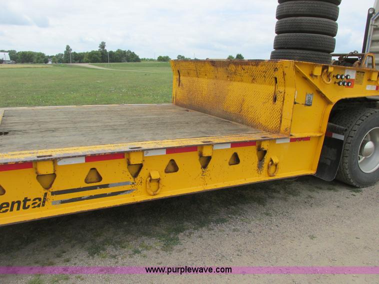 image for item A8638 2004 Trail King trailer