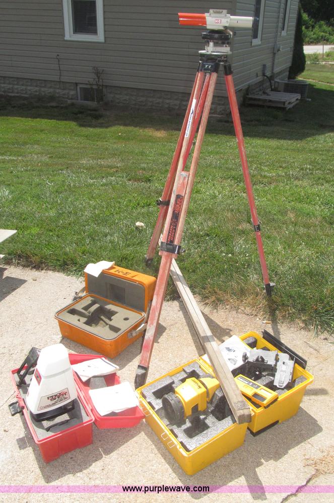 image for item AE9476 Assorted surveying equipment