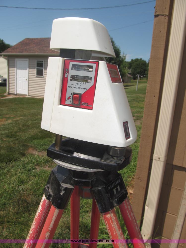 image for item AE9476 Assorted surveying equipment