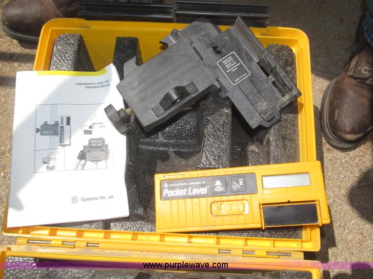 image for item AE9476 Assorted surveying equipment