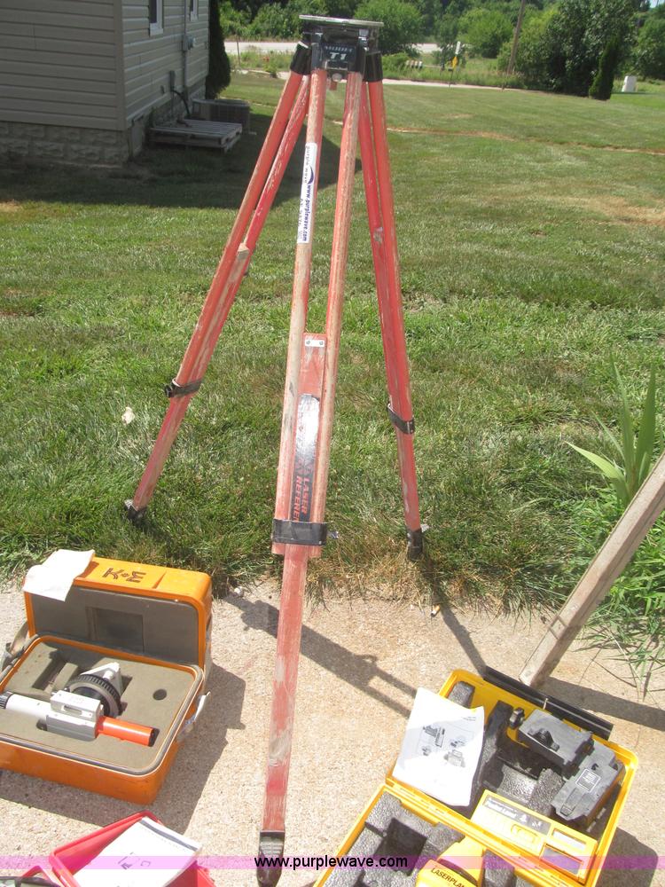 image for item AE9476 Assorted surveying equipment