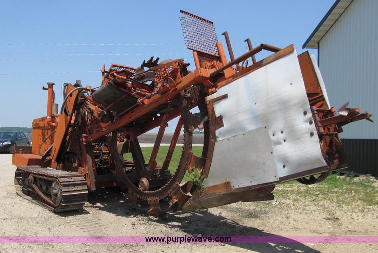 image for item D7437 Koehring 600 crawler wheel trencher