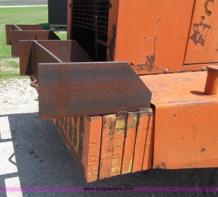 image for item D7437 Koehring 600 crawler wheel trencher