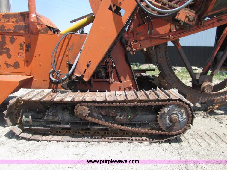 image for item D7437 Koehring 600 crawler wheel trencher