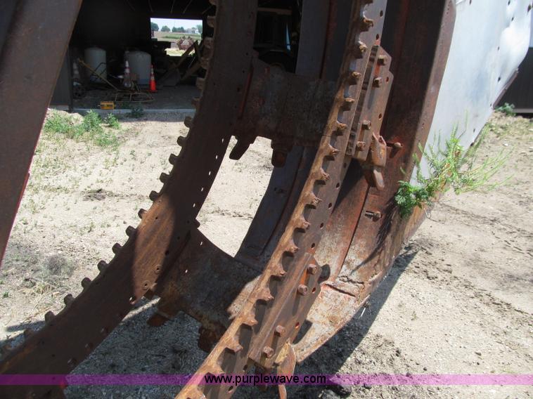image for item D7437 Koehring 600 crawler wheel trencher