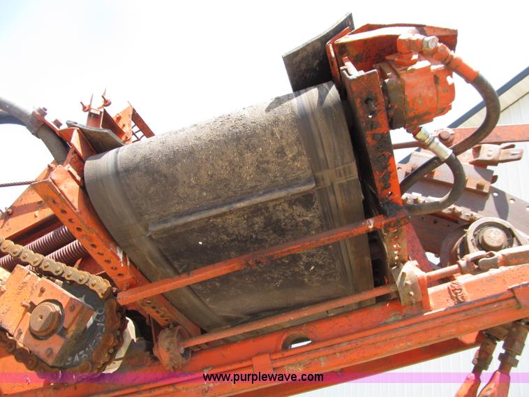 image for item D7437 Koehring 600 crawler wheel trencher