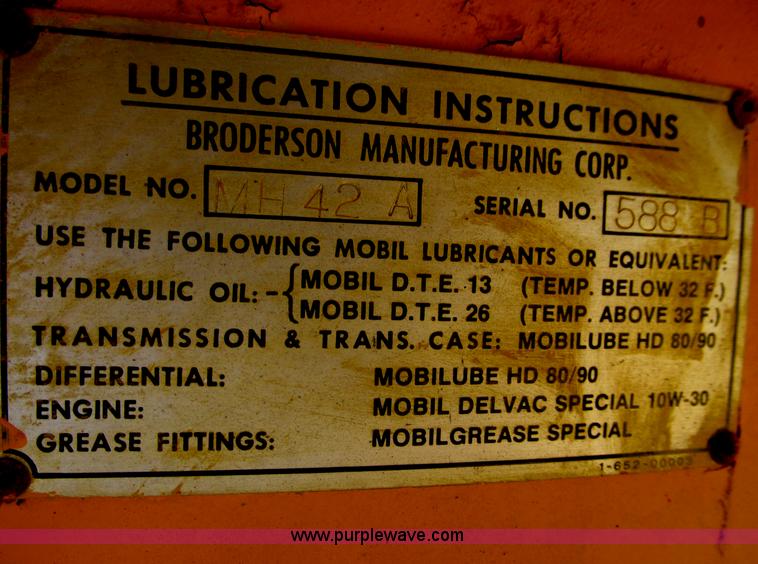 image for item D7438 Broderson MH42A self-propelled breaker