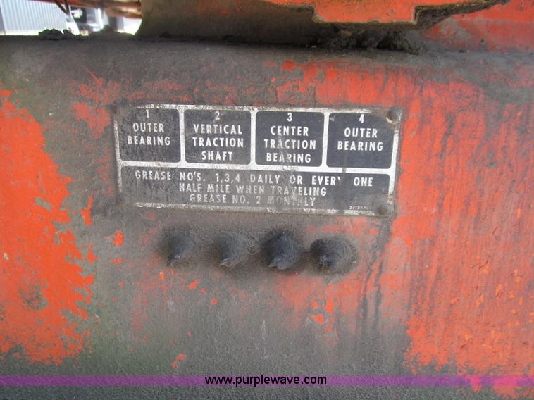 image for item D7439 1976 Koehring 305 crawler lattice boom crane