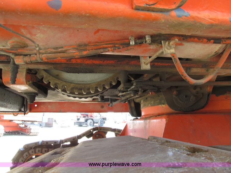 image for item D7439 1976 Koehring 305 crawler lattice boom crane