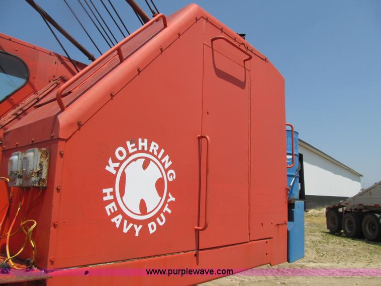 image for item D7439 1976 Koehring 305 crawler lattice boom crane