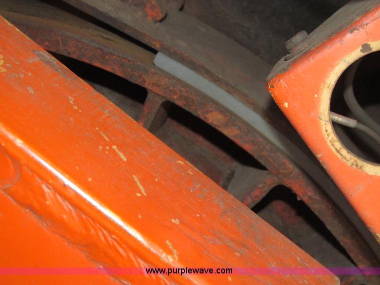 image for item D7439 1976 Koehring 305 crawler lattice boom crane