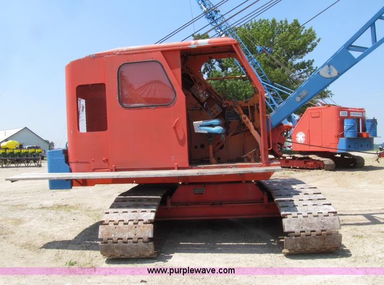 image for item D7440 1967 Koehring 305 crawler lattice boom crane