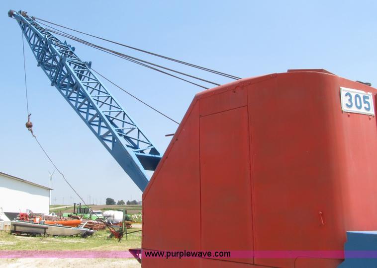 image for item D7440 1967 Koehring 305 crawler lattice boom crane