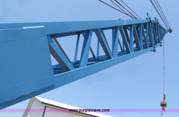 image for item D7440 1967 Koehring 305 crawler lattice boom crane