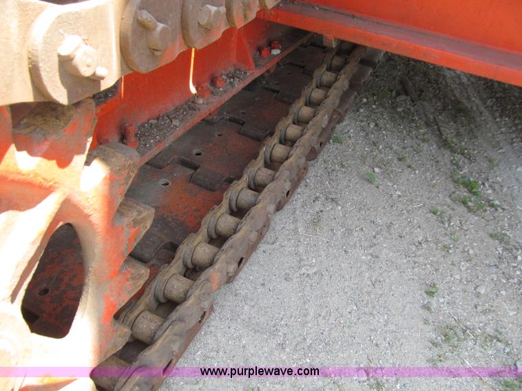 image for item D7440 1967 Koehring 305 crawler lattice boom crane