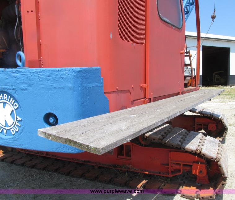 image for item D7440 1967 Koehring 305 crawler lattice boom crane