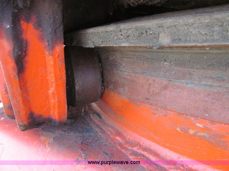 image for item D7440 1967 Koehring 305 crawler lattice boom crane