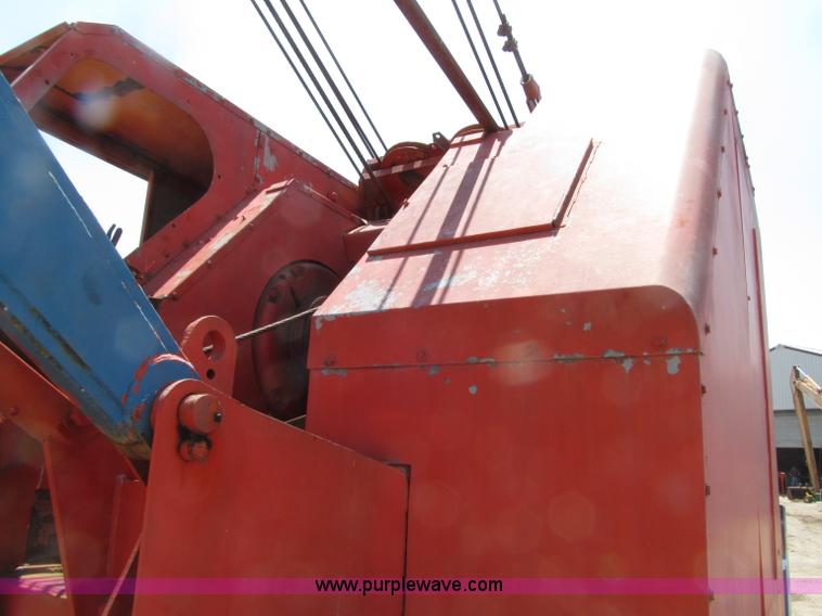 image for item D7440 1967 Koehring 305 crawler lattice boom crane