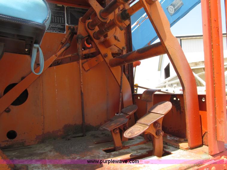 image for item D7440 1967 Koehring 305 crawler lattice boom crane