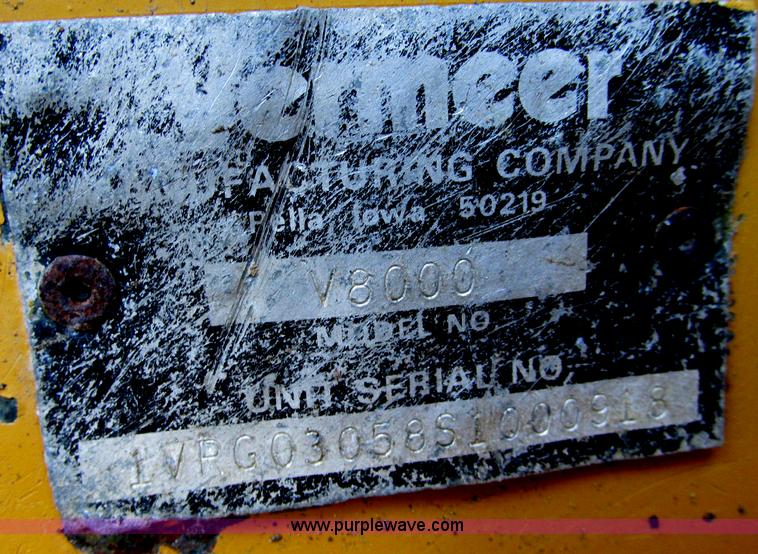 image for item E5184 1995 Vermeer V8550 vibratory plow backhoe