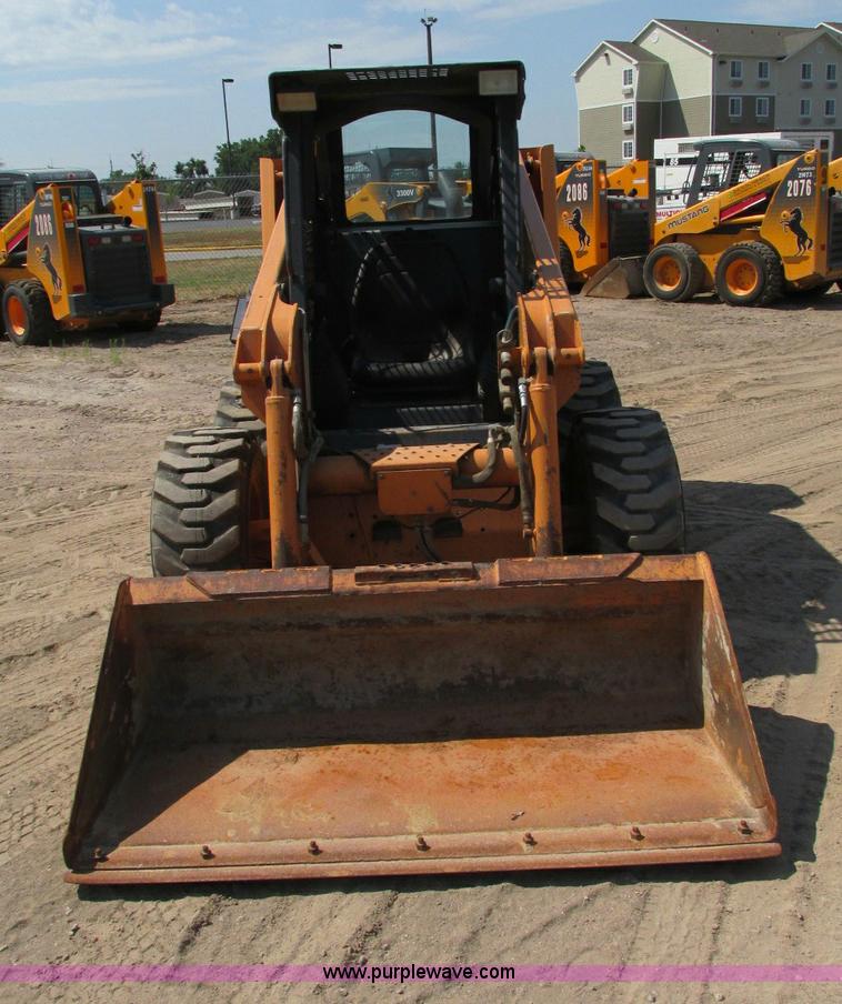 image for item E5186 2006 Case 430 skid steer