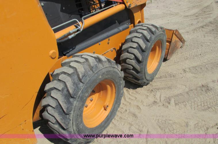image for item E5186 2006 Case 430 skid steer