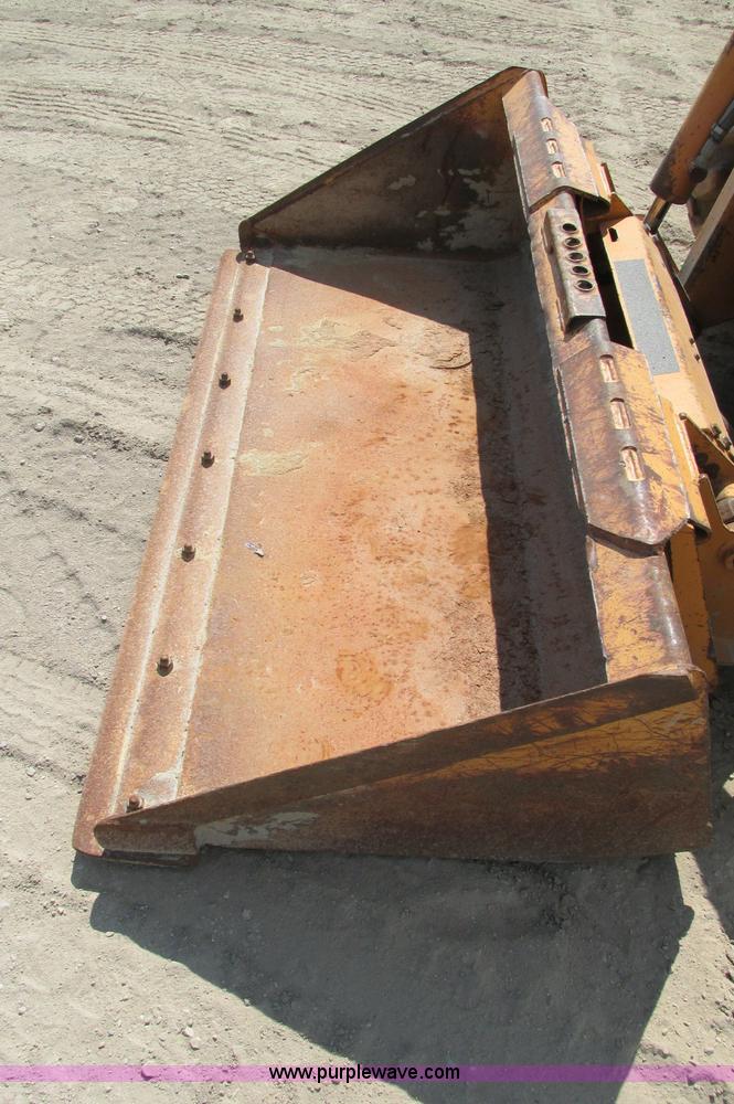 image for item E5186 2006 Case 430 skid steer