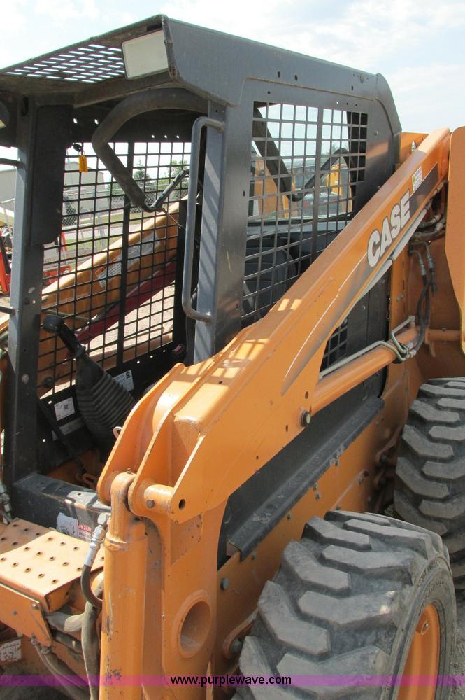 image for item E5186 2006 Case 430 skid steer