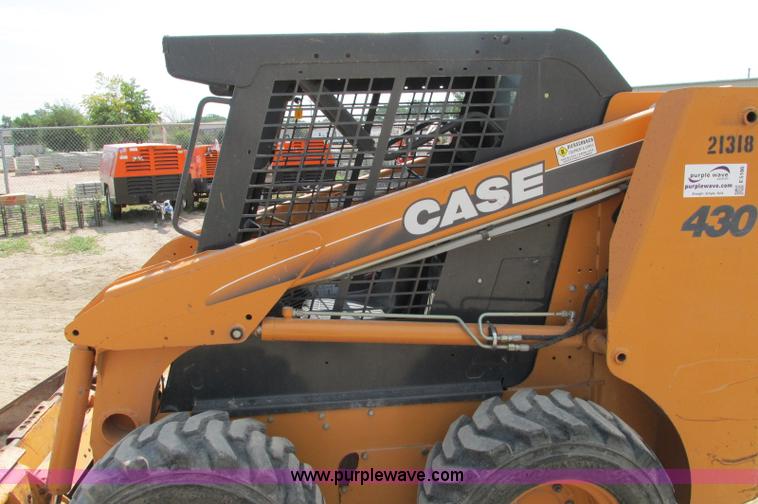 image for item E5186 2006 Case 430 skid steer