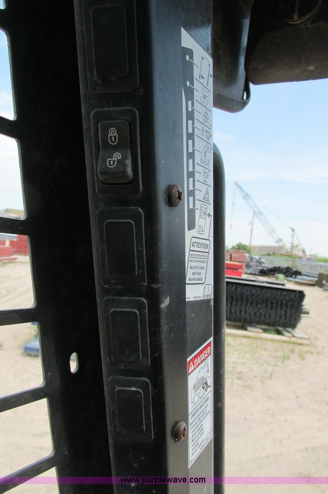 image for item E5186 2006 Case 430 skid steer