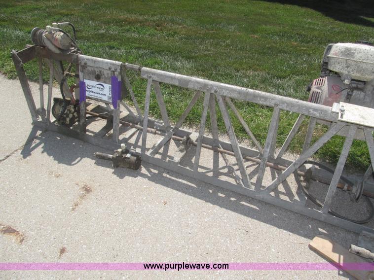 image for item F7048 Morrison 42.5" concrete screed