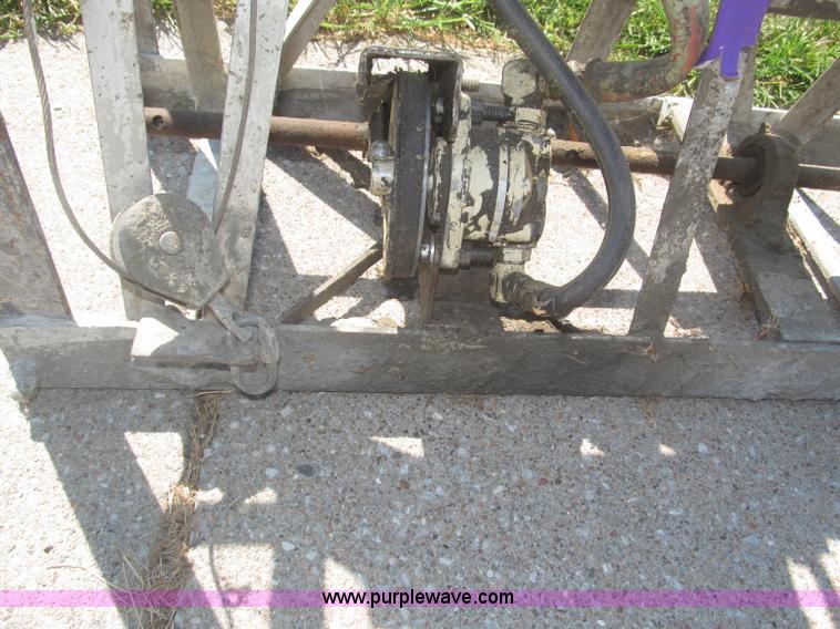 image for item F7048 Morrison 42.5" concrete screed