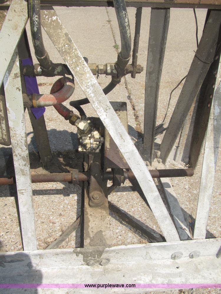 image for item F7048 Morrison 42.5" concrete screed