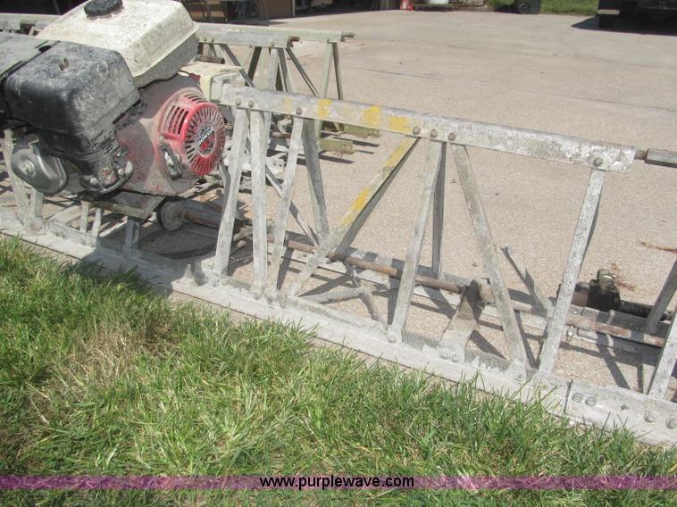 image for item F7048 Morrison 42.5" concrete screed