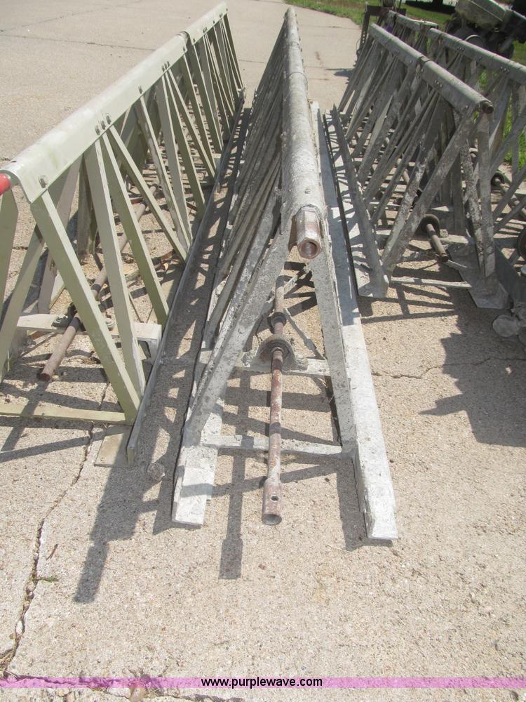 image for item F7048 Morrison 42.5" concrete screed