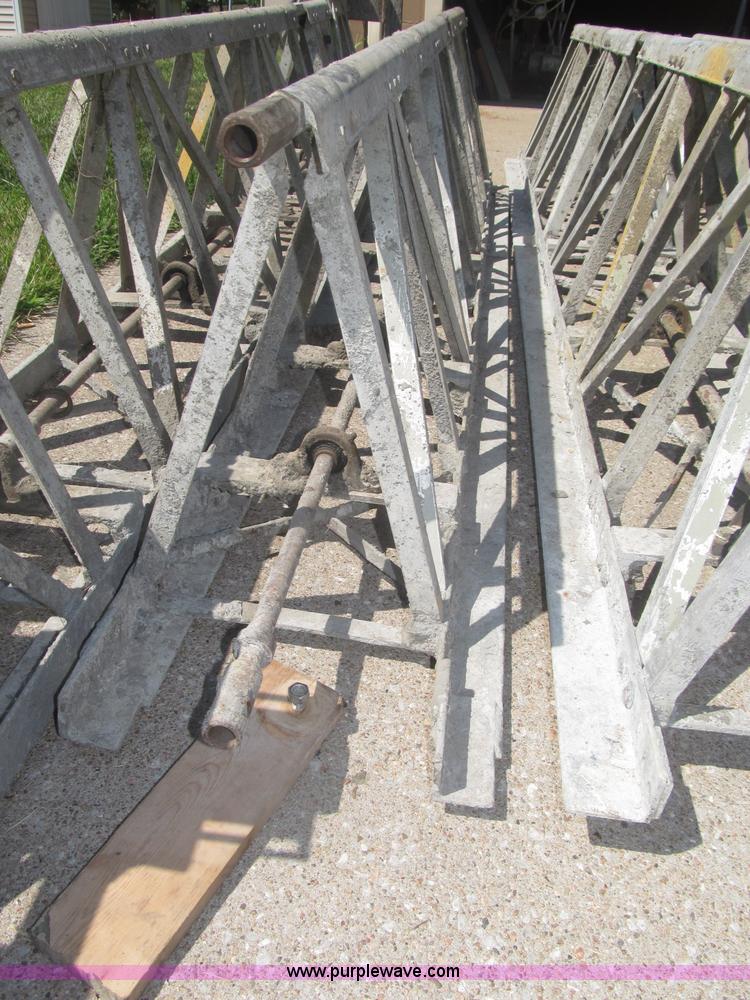 image for item F7048 Morrison 42.5" concrete screed