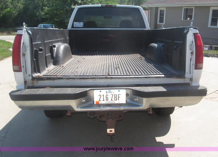 image for item F7050 1998 Chevrolet Cheyenne 1500 Ext. Cab pickup truck